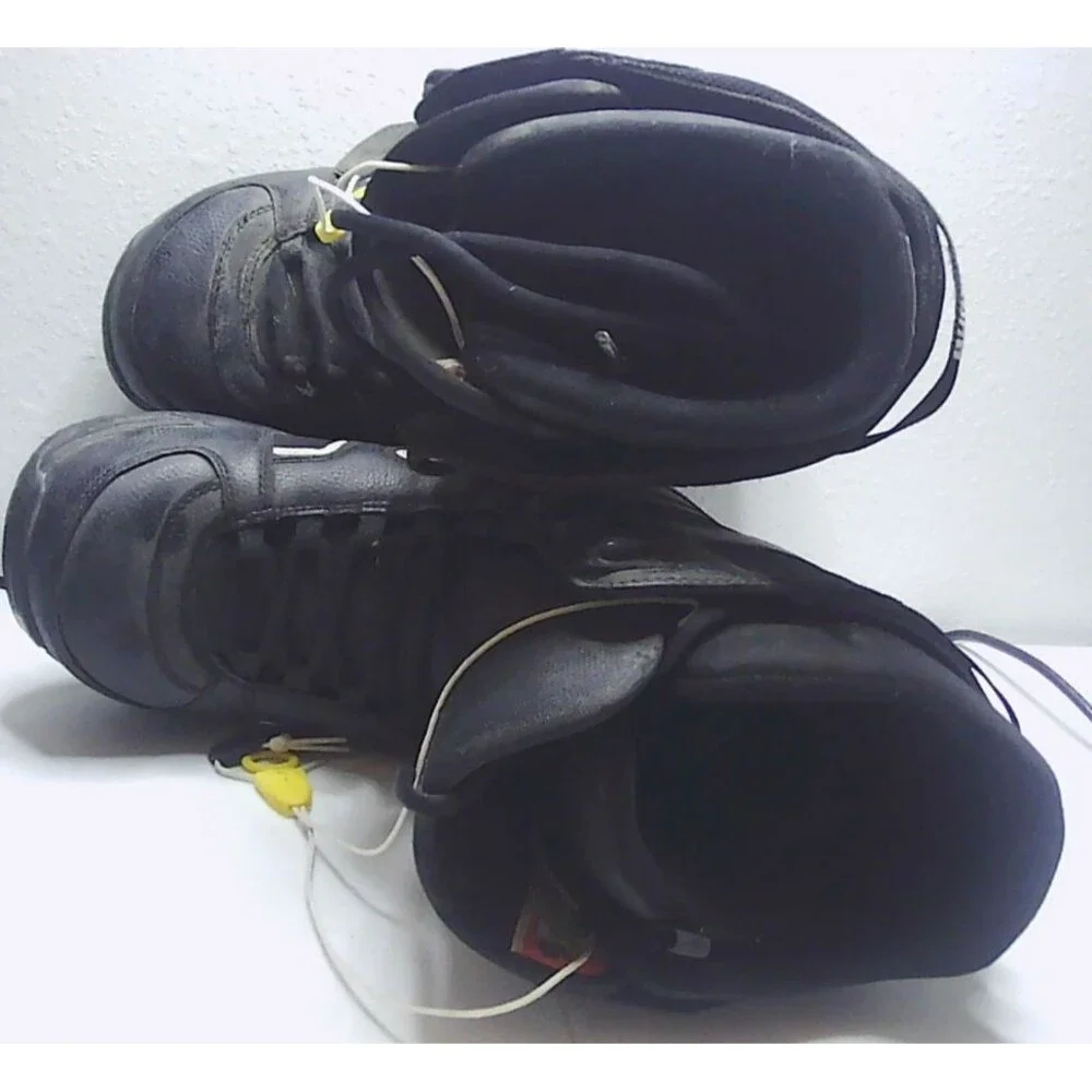 Burton Invader Black/White Snowboard Boots Men's Size 11